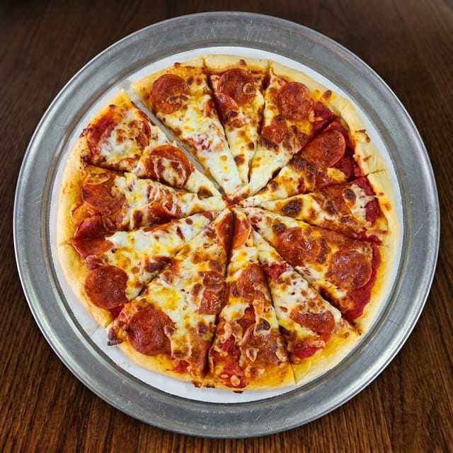 Pepperoni Pizza Medium.